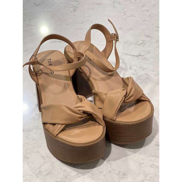 Torrid Women’s Boho Soft Knot Heeled Platform Slingback Sandals Size 9.5WW Beige - Picture 1 of 7